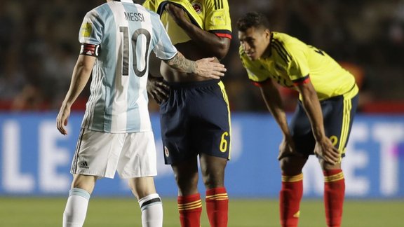 Argentina Lionel Messi, Colombia Carlos Sanchez