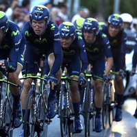 'Vuelta Espana' ievadā komandu sacensībās triumfē 'Movistar'