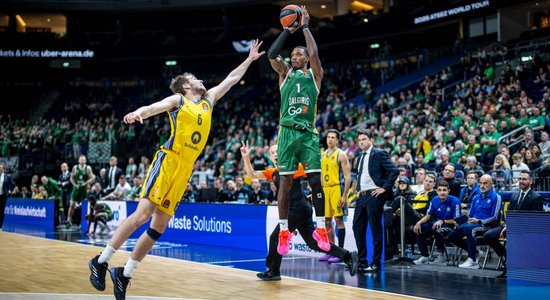 "Žalgiris" līderis tomēr nepaliks Kauņā un atgriezīsies NBA