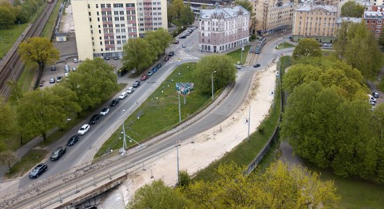 Brasas tiltu sola pabeigt līdz nākamā gada Dziesmu svētkiem