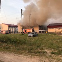 ФОТО: Страховщик выплатил возмещение в 4,3 млн евро за сгоревший в Иецаве курятник