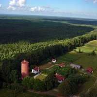 Deviņi mūra torņi Latvijā, no kuriem pārredzēt pilsētas un dabas plašumus