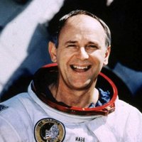 86 gadu vecumā miris Alans Bīns – ceturtais cilvēks, kurš bijis uz Mēness