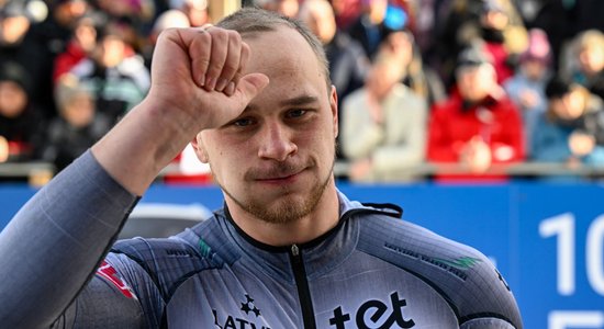 Cipuļa četrinieks ieņem ceturto vietu Pasaules kausa sacensībās bobslejā