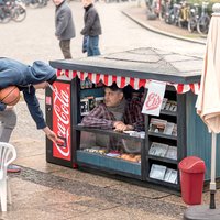 Video: 'Coca-Cola' radījusi īpaši mazus kioskus