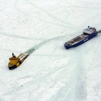 Рижский залив замерзает, в Балтийском море — 12 ледоколов
