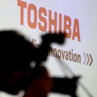 'Toshiba' izdzīvošana ir apdraudēta, brīdina kompānija