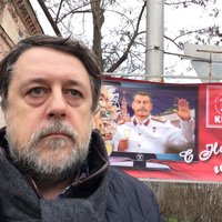 Krimas ielās parādījusies Jaungada reklāma ar Staļinu
