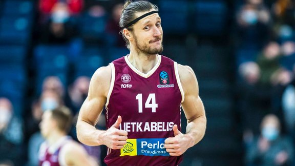 Kaspars Bērziņš, Lietkabelis 