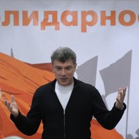 Немцов: нельзя отмечать освобождение Освенцима без Путина
