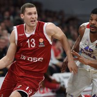 Strēlniekam 11 punkti; 'Brose Baskets' sasniedz Vācijas čempionāta pusfinālu