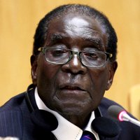 Zimbabves diktators Mugabe jaunajā statusā varēs doties uz Eiropas Savienību