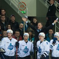 Latvijas hokeja izlases vadību varētu uzticēt zviedru trenerim Stilmanam, ziņo laikraksts