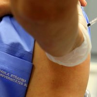 Vakcinācijas pret Covid-19 procesu līdz šim sākuši 42% iedzīvotāju
