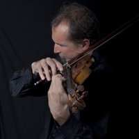 Rīgā uzstāsies vijolnieks Žils Apaps kopā ar pianisti Diānu Ketleri