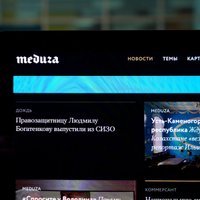 Atbrīvots Minskā pazudušais 'Meduza' žurnālists