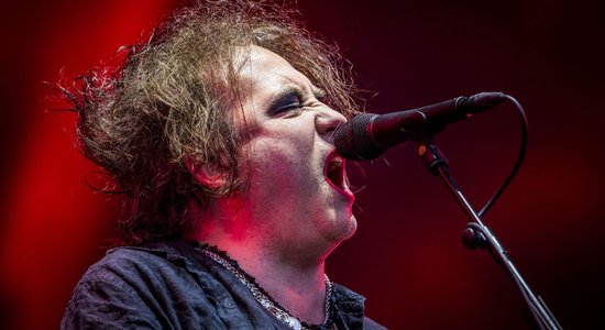 Noskaties! 'The Cure' laiduši klajā jubilejas koncertfilmas treileri