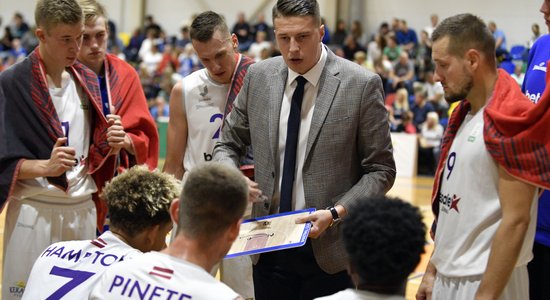 Jūrmalas basketbola klubs domes atbalsta trūkuma dēļ pārtrauc darbību