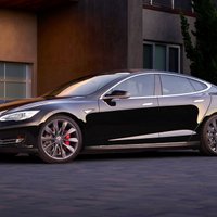 'Tesla' popularitātes dēļ Dānijā uz servisu jāgaida rindā trīs mēnešus