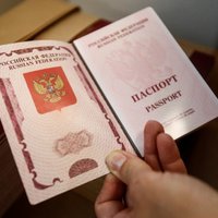No Krievijas aizbēdzis policists tiesas ceļā panāk patvēruma piešķiršanu Latvijā
