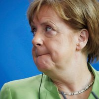 Merkele aicina palielināt militāros izdevumus