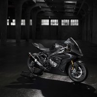 BMW visekskluzīvākais motocikls 'HP4 Race'