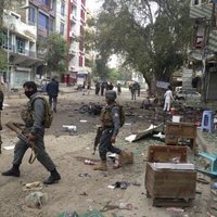 Afganistānā terorista pašnāvnieka uzbrukumā bankai nogalināti 30 cilvēki