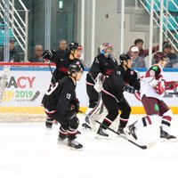 Latvijas hokeja izlase pārbaudes spēlē Dienvidkorejā uzvar arī Japānu