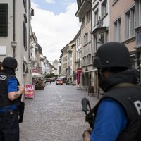 Šveices policija jau vasarā saņēmusi sūdzības par Latvijas pusaudža uzvedību