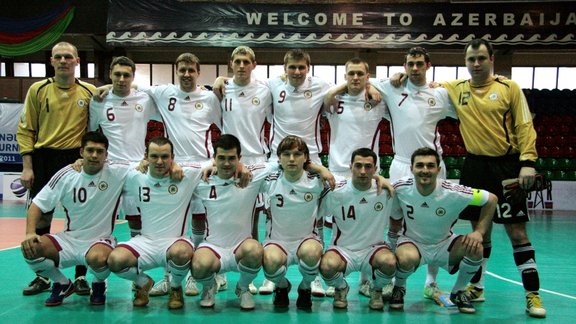 Latvia_team_futsal. LFF Preses foto