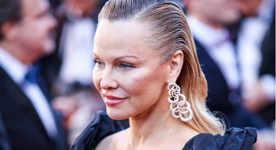 Pamela Andersone par pozēšanu 'Playboy': tas izglāba manu dzīvi