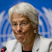Карла Дель Понте ушла из "бесполезной" комиссии ООН по Сирии