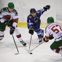 'Liepājas' hokejisti uzvar 'Rīgu' un iekļūst Latvijas čempionāta pusfinālā