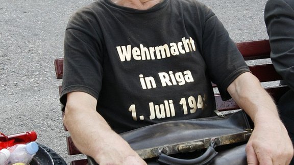 Wehrmacht in Riga - vēstures liecinieks vai provokācija?