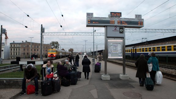 Rail Baltica Express Train vilciens - 1