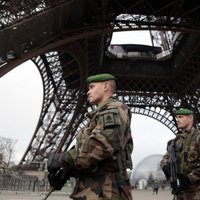По следам нападения на Charlie Hebdo полиция задержала семь человек