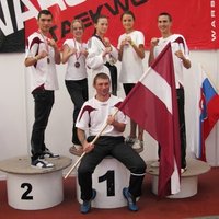 Latvijas sportistiem visa kaluma medaļas atklātajā Polijas teikvondo čempionātā