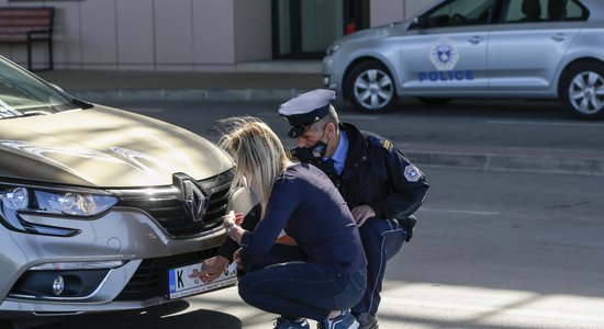 Kosovas un Serbijas attiecībās atkal pieaugusi spriedze