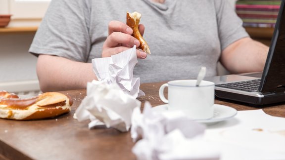 Stress, ēšanas traucējumi