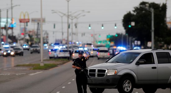 Восемь тел нашли в грузовике на парковке в США: полиция считает, что это торговля людьми