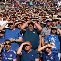 'Chelsea' draud sods no UEFA par līdzjutēju rasisma izpausmēm