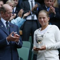 Ostapenko WTA rangā apsteidz Marcinkēviču un kļūst par Latvijas pirmo raketi