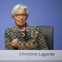 Kristīne Lagarda: Pārvērtēsim sieviešu lomu mājās, darbā un mūsu sabiedrībā