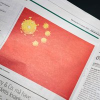 Китай потребовал извинений за карикатуру о коронавирусе