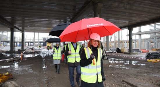 Video: Tirdzniecības milža 'Akropole' būvniecībai banka piešķir 106,5 miljonus eiro