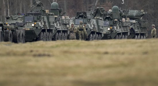 Кремль раскритиковал предложенный в НАТО "военный Шенген"