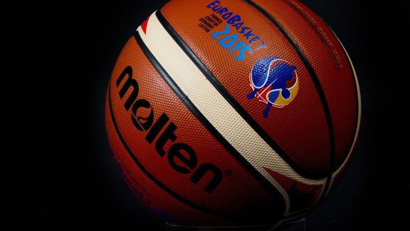 FIBA un Molten prezentē oficiālo bumbu - 2