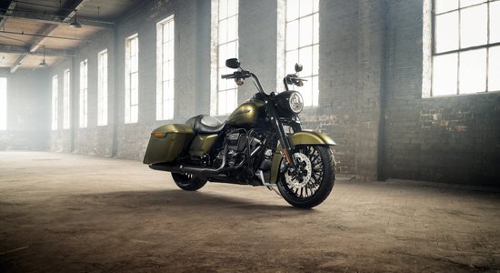 'Harley-Davidson' jaunākais motocikls 'Road King Special'