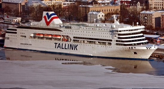 Tallink пока не планирует восстанавливать паромное сообщение Рига-Стокгольм