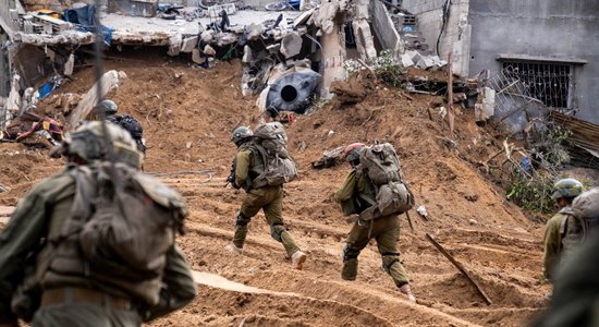 Gandrīz puse no Gazā nogalinātajiem ir 'Hamās' kaujinieki, pauž Netanjahu